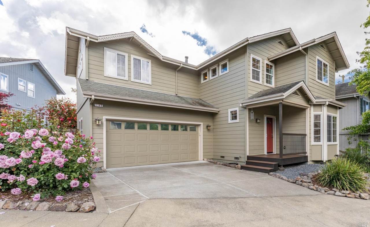 1145 Village Way - Photo 1