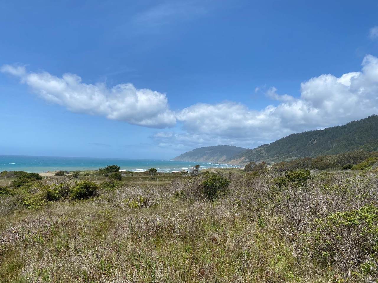 25021 Sea View Drive - Photo 1