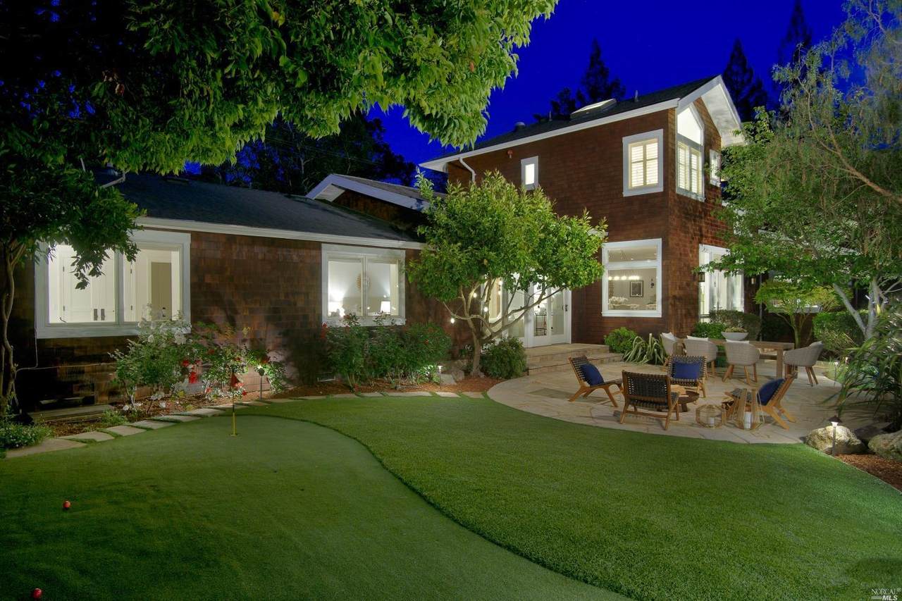 11 Heather Way - Photo 1