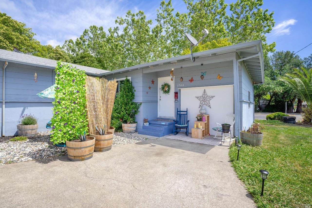 1740 Central Avenue - Photo 1