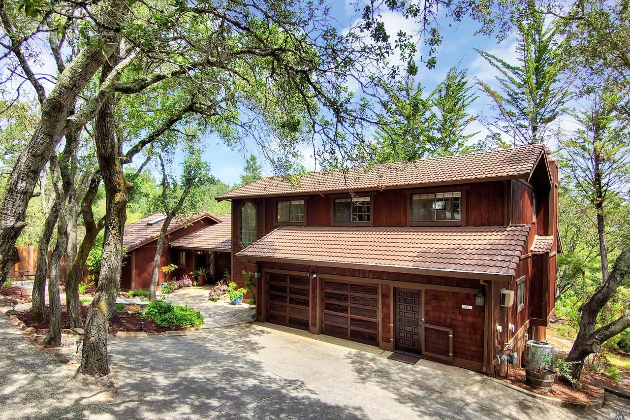 2262 Sunrise Avenue - Photo 1