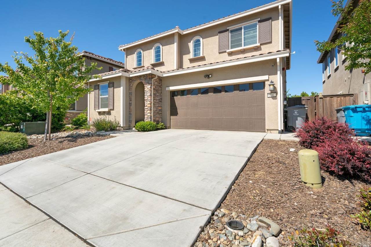 596 Sitka Drive - Photo 1