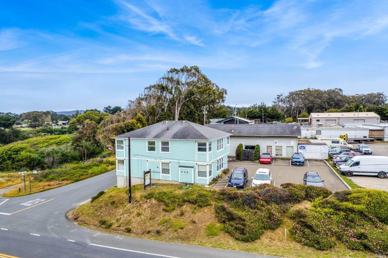 100 Manzanita Street - Photo 1