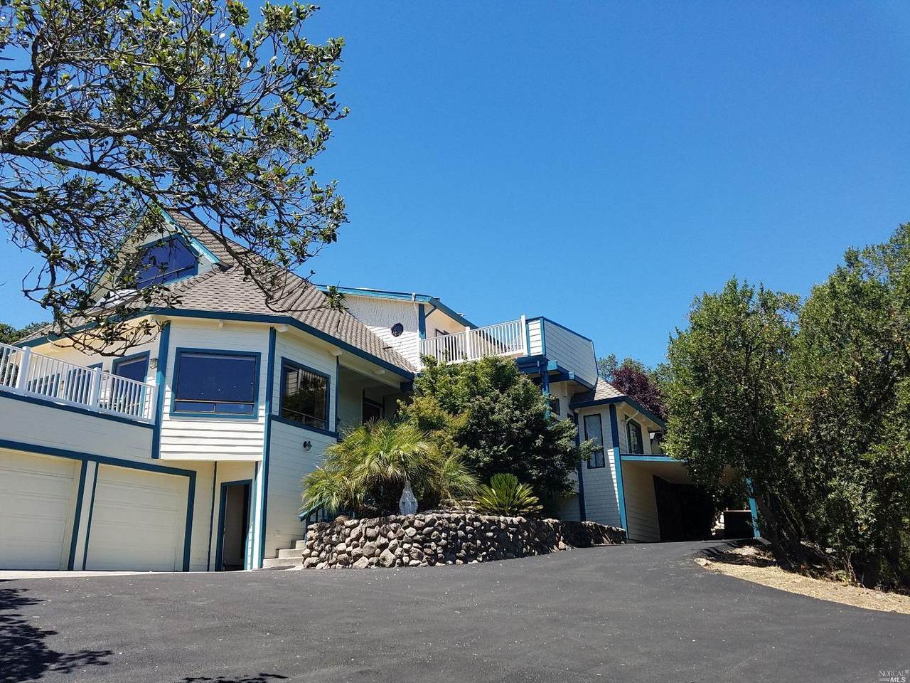 4010 Susan Lane - Photo 1