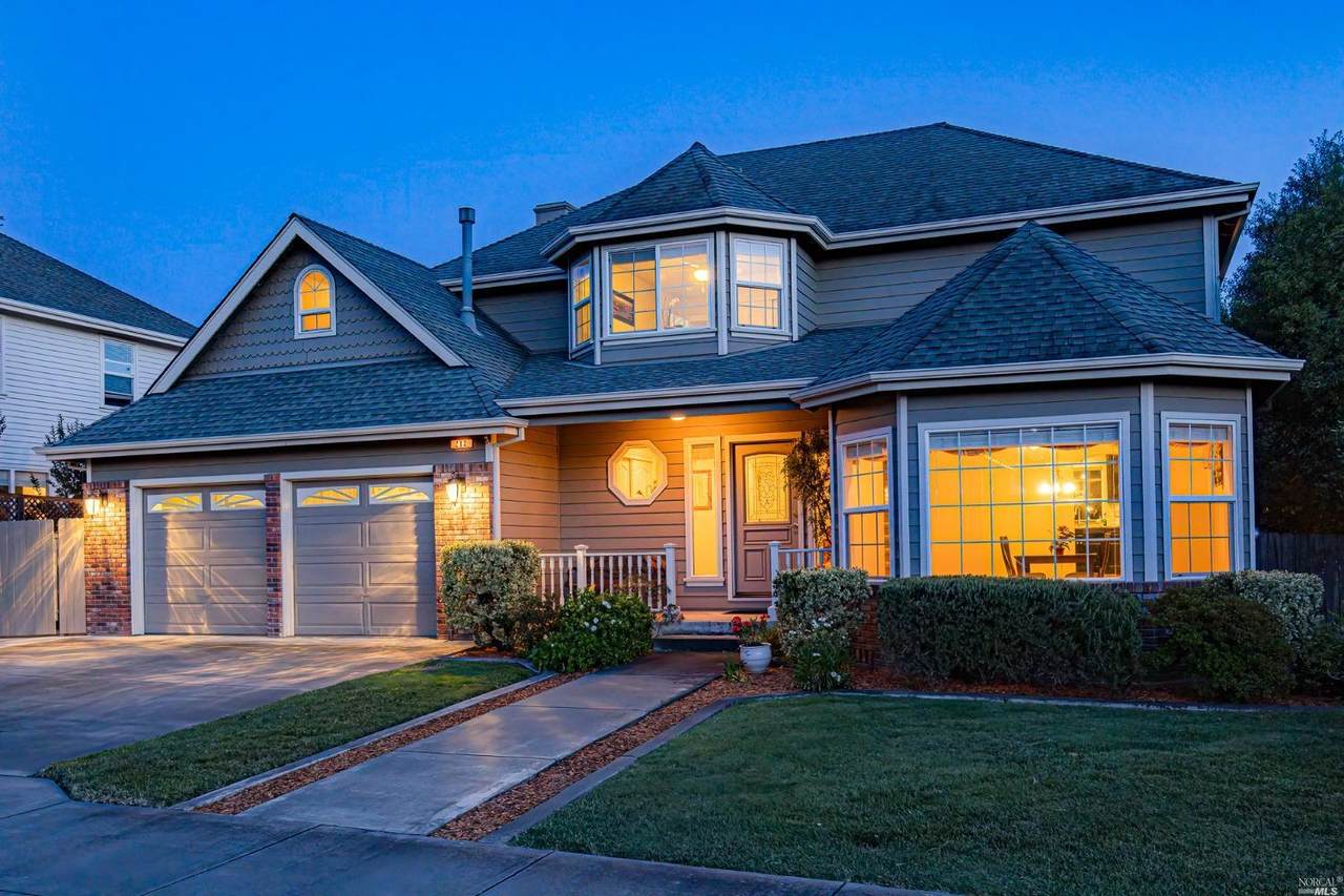 210 Lorraine Court - Photo 1
