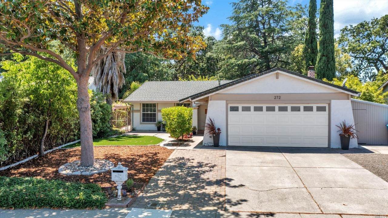 272 Edwin Drive - Photo 1