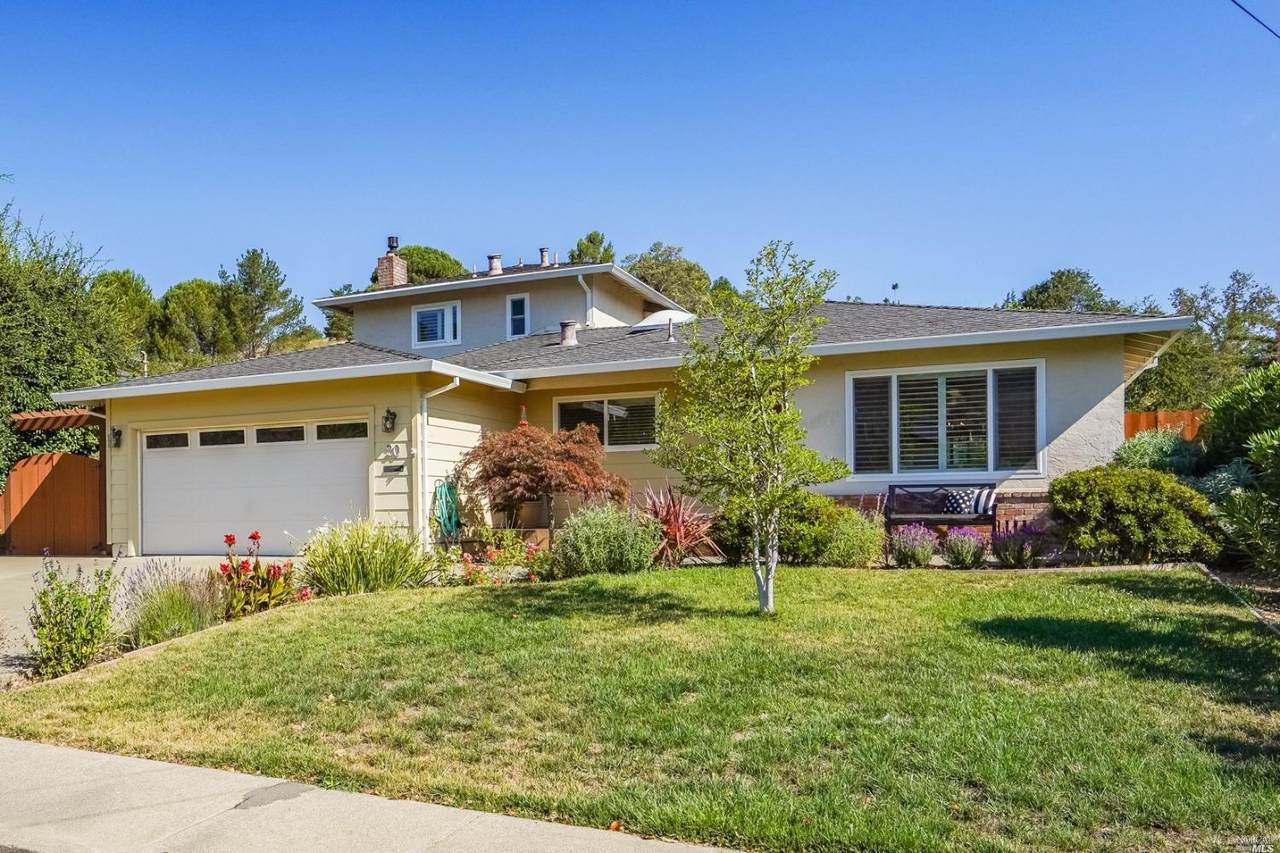 20 Esmeyer Drive - Photo 1