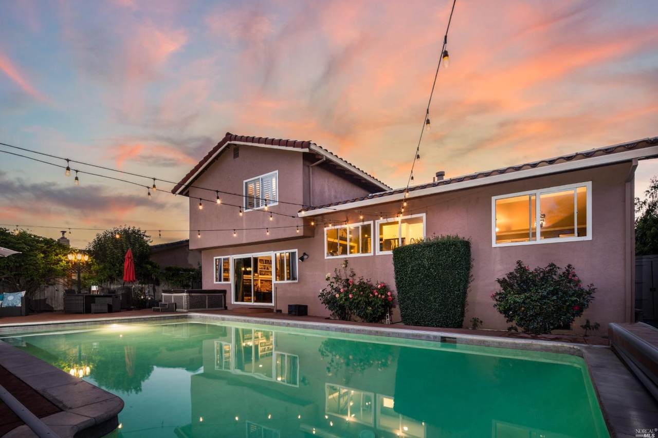 332 Sarah Way - Photo 1