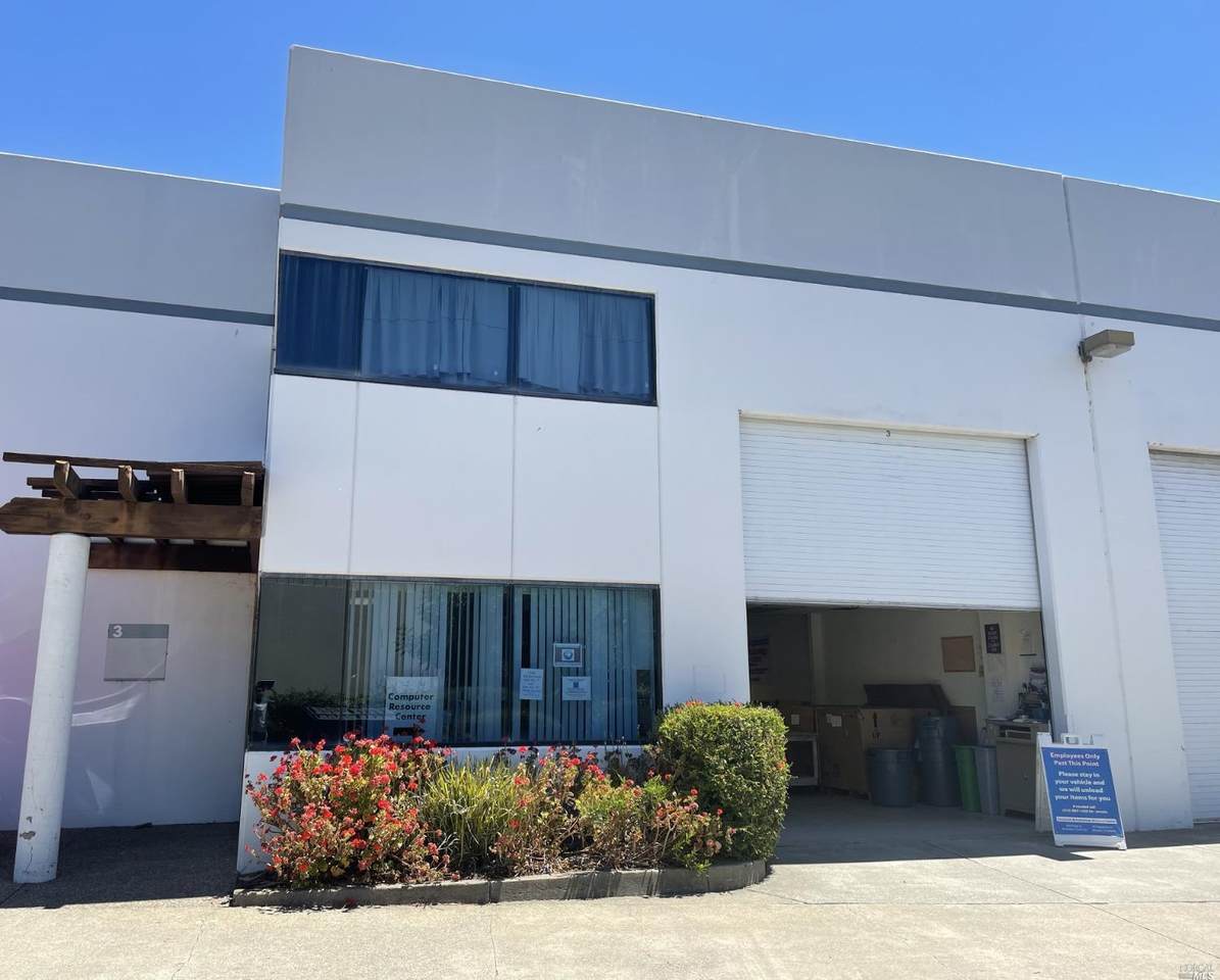 42 Digital Drive - Photo 1