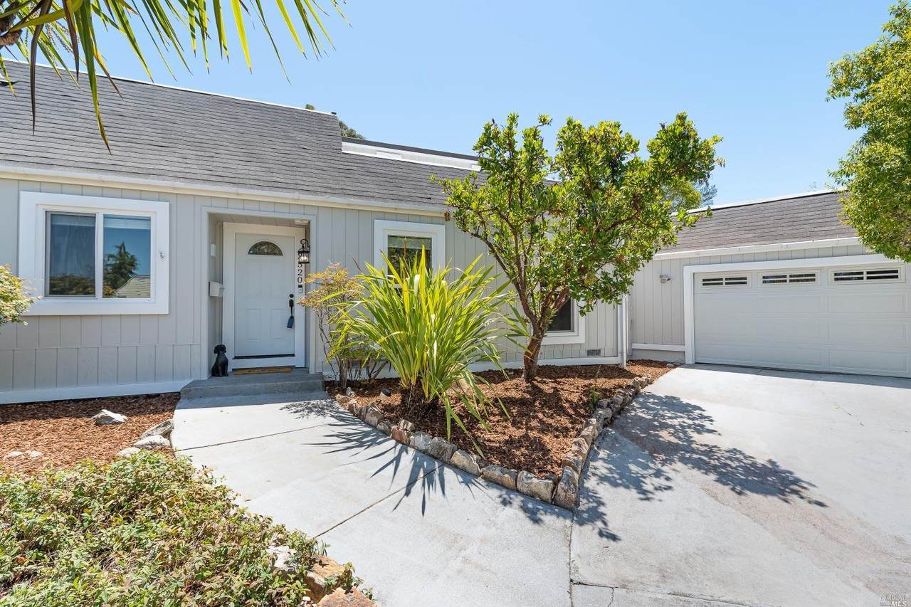 2520 Topaz Drive - Photo 1
