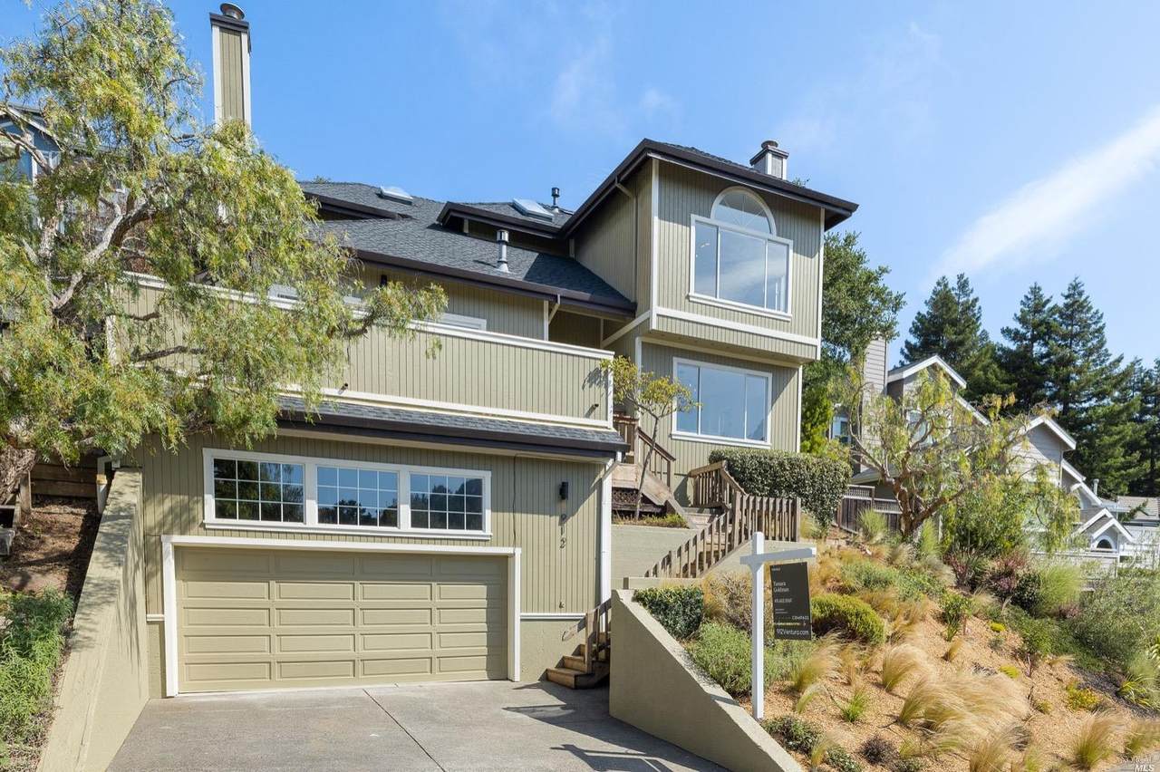 912 Ventura Way - Photo 1