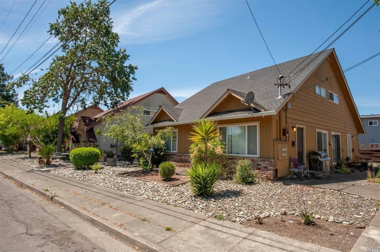 1109 Evans Drive - Photo 1