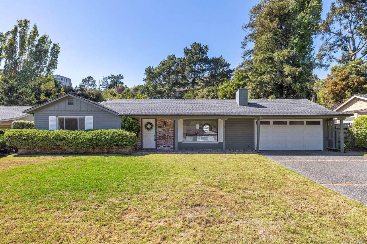 304 Ricardo Road - Photo 1