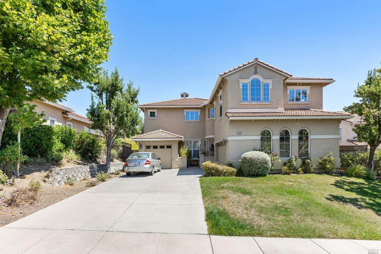 1512 Landmark Drive - Photo 1