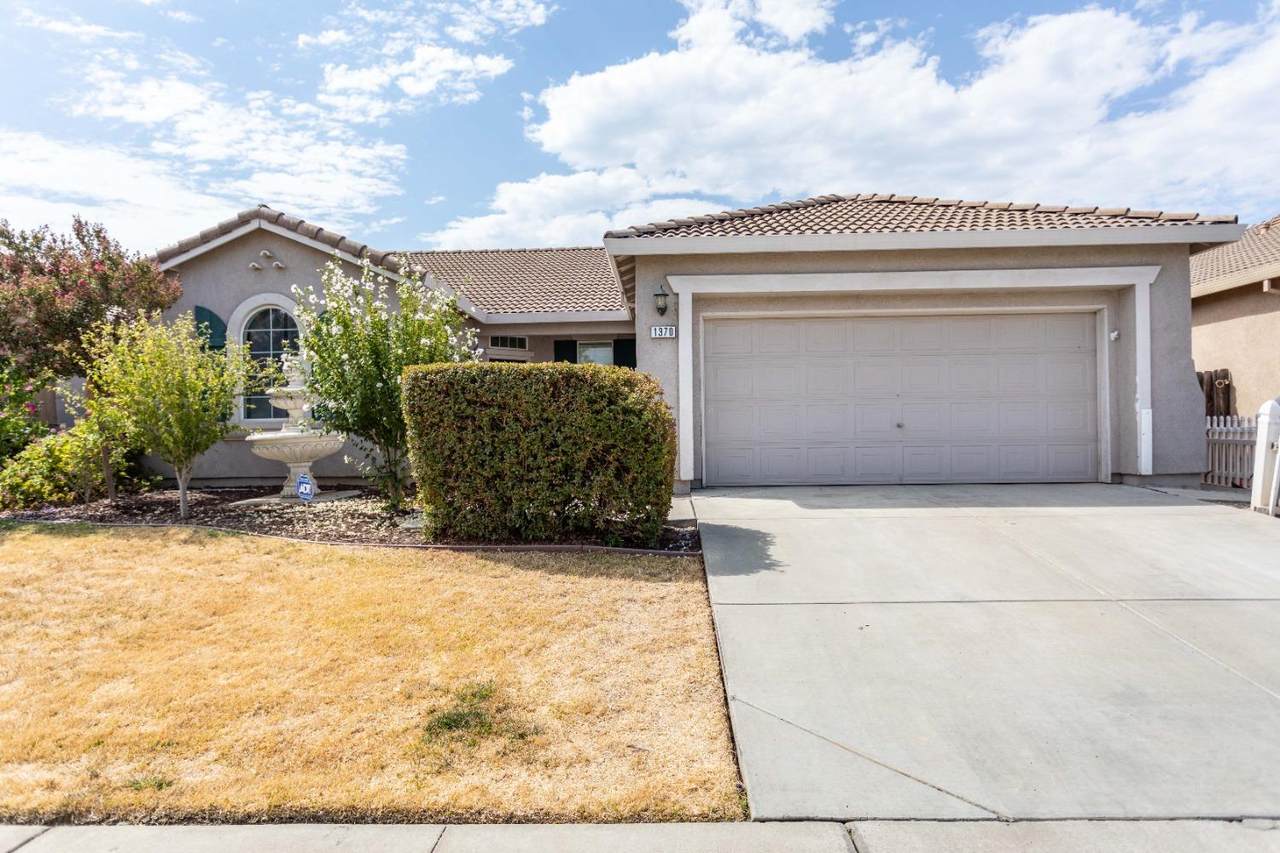 1370 Amaranth Street - Photo 1