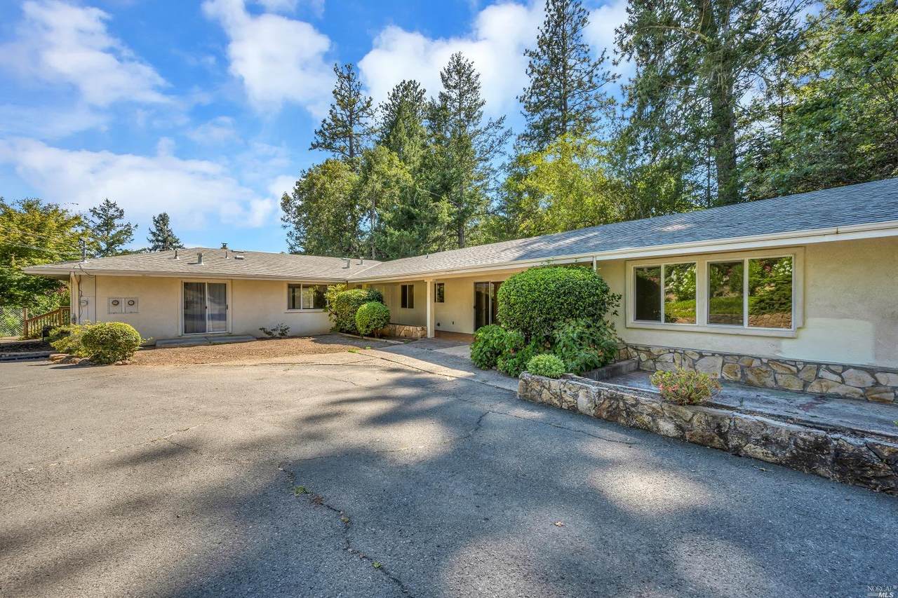 527 Viewridge Drive - Photo 1