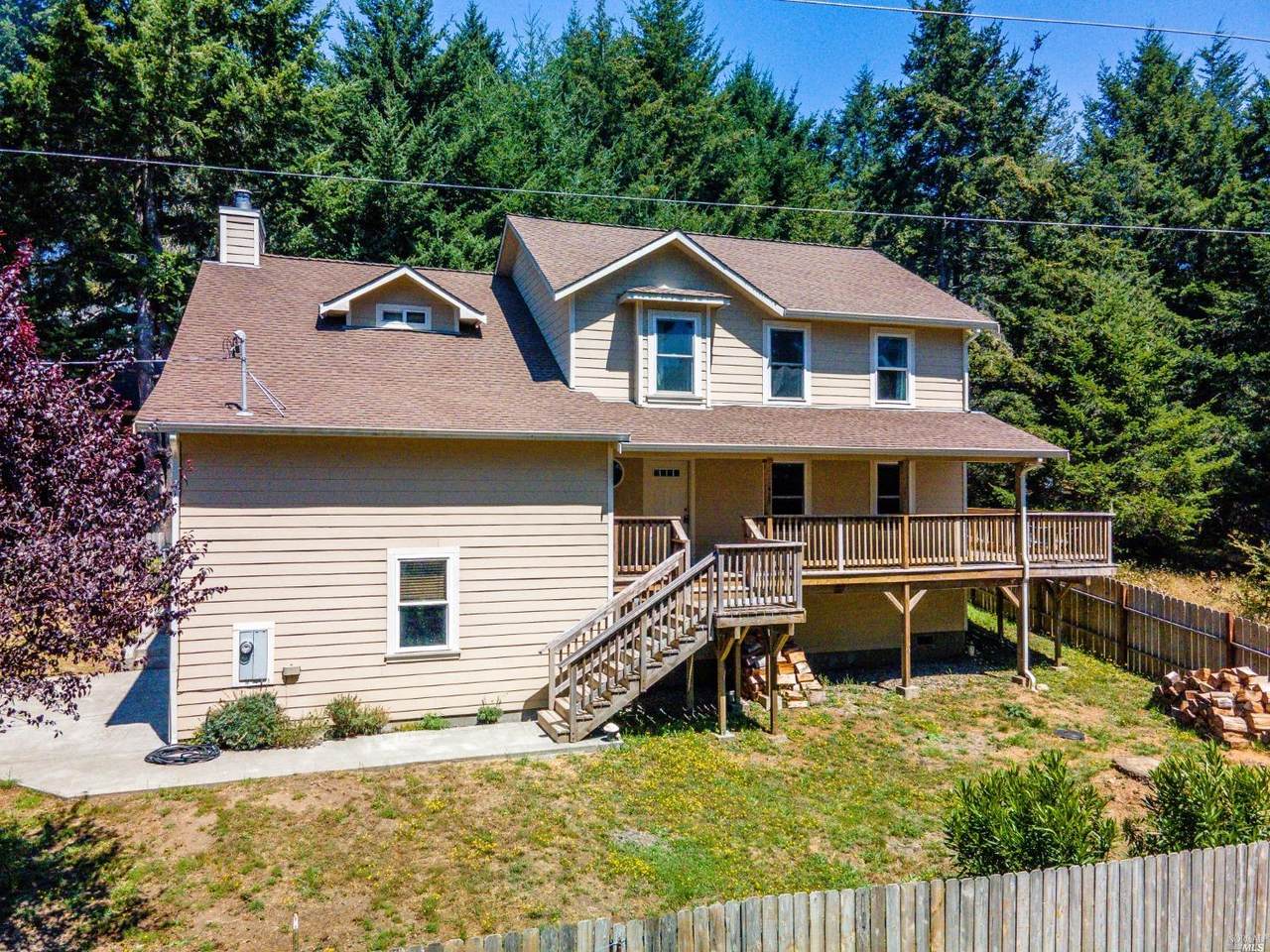 425 Parkview Road - Photo 1