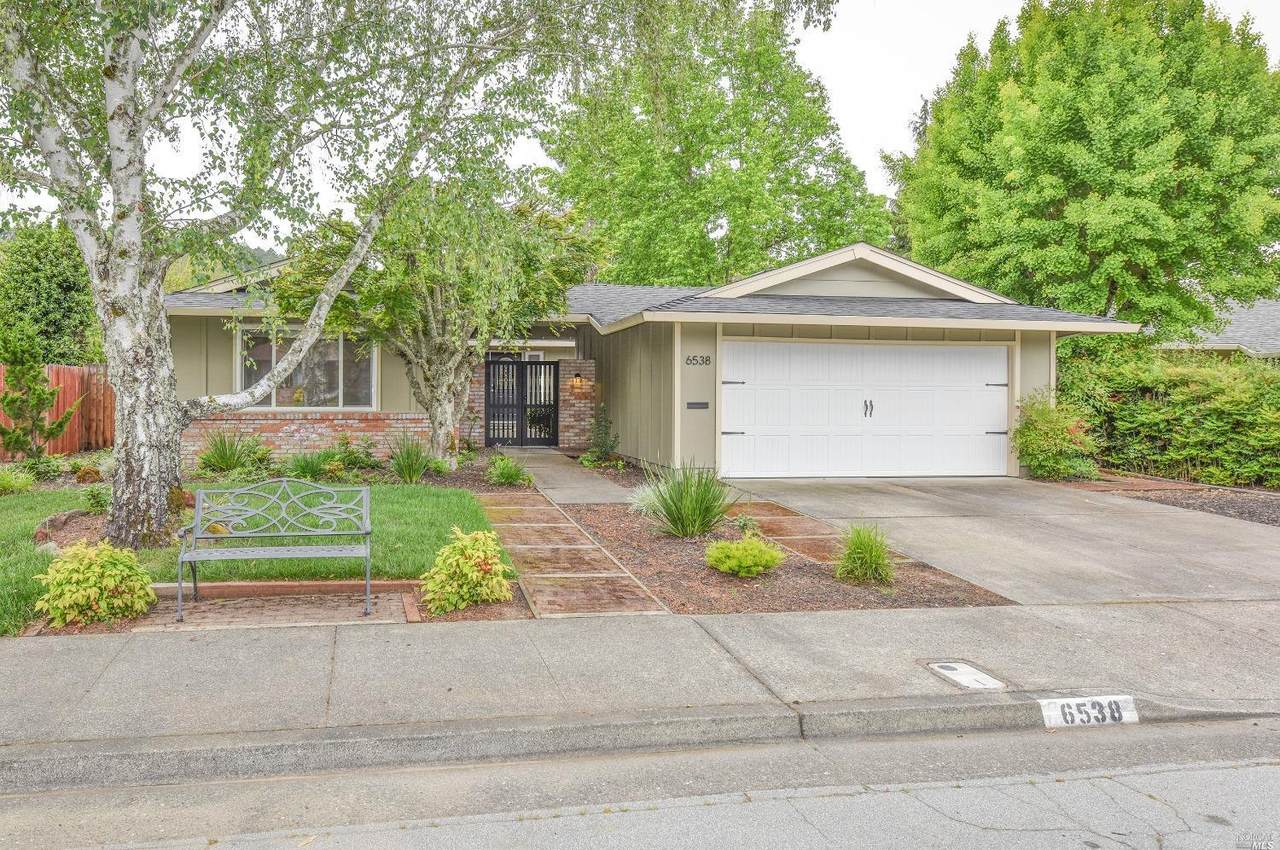 6538 Meadowridge Drive - Photo 1