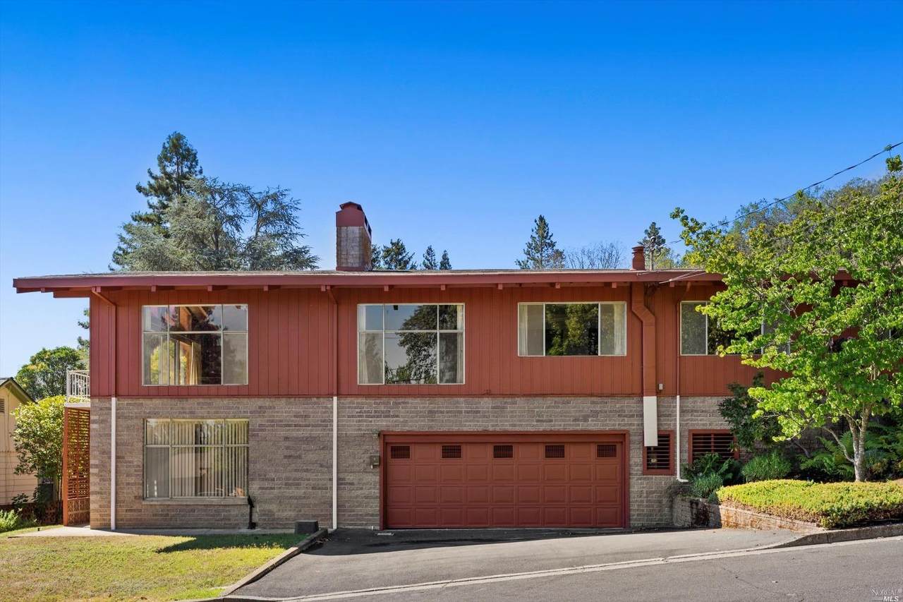 199 Banker Boulevard - Photo 1