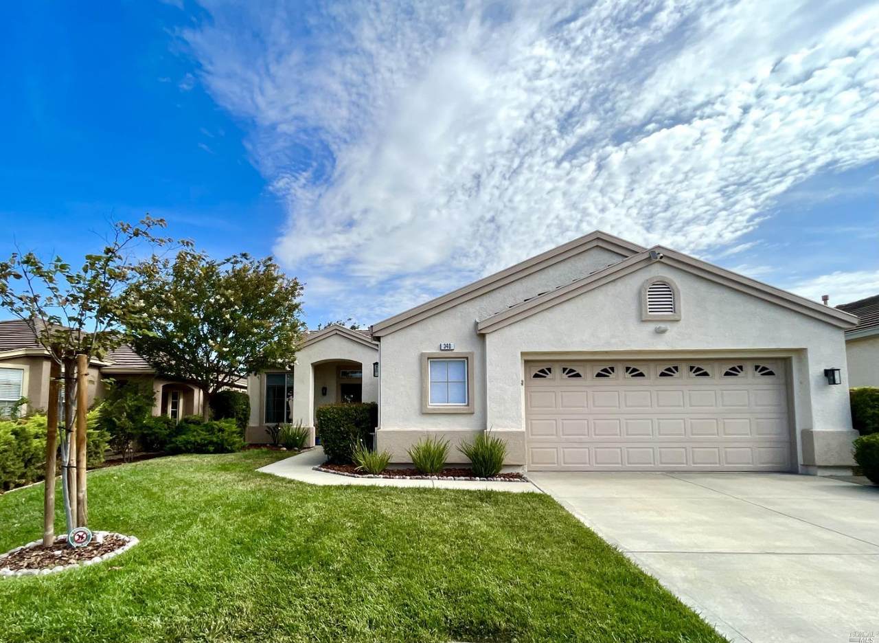 340 Cedar Ridge Drive - Photo 1