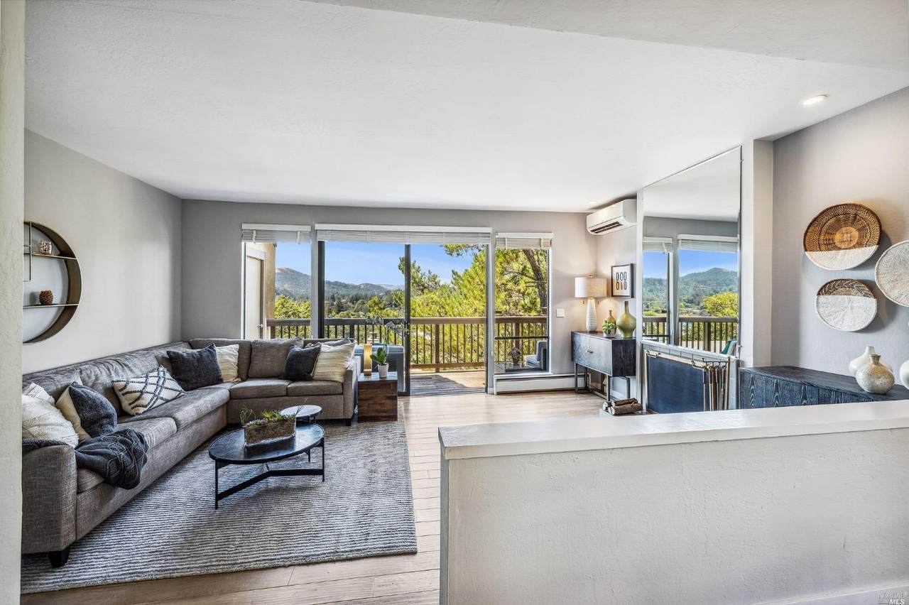 48 Corte Oriental Way - Photo 1