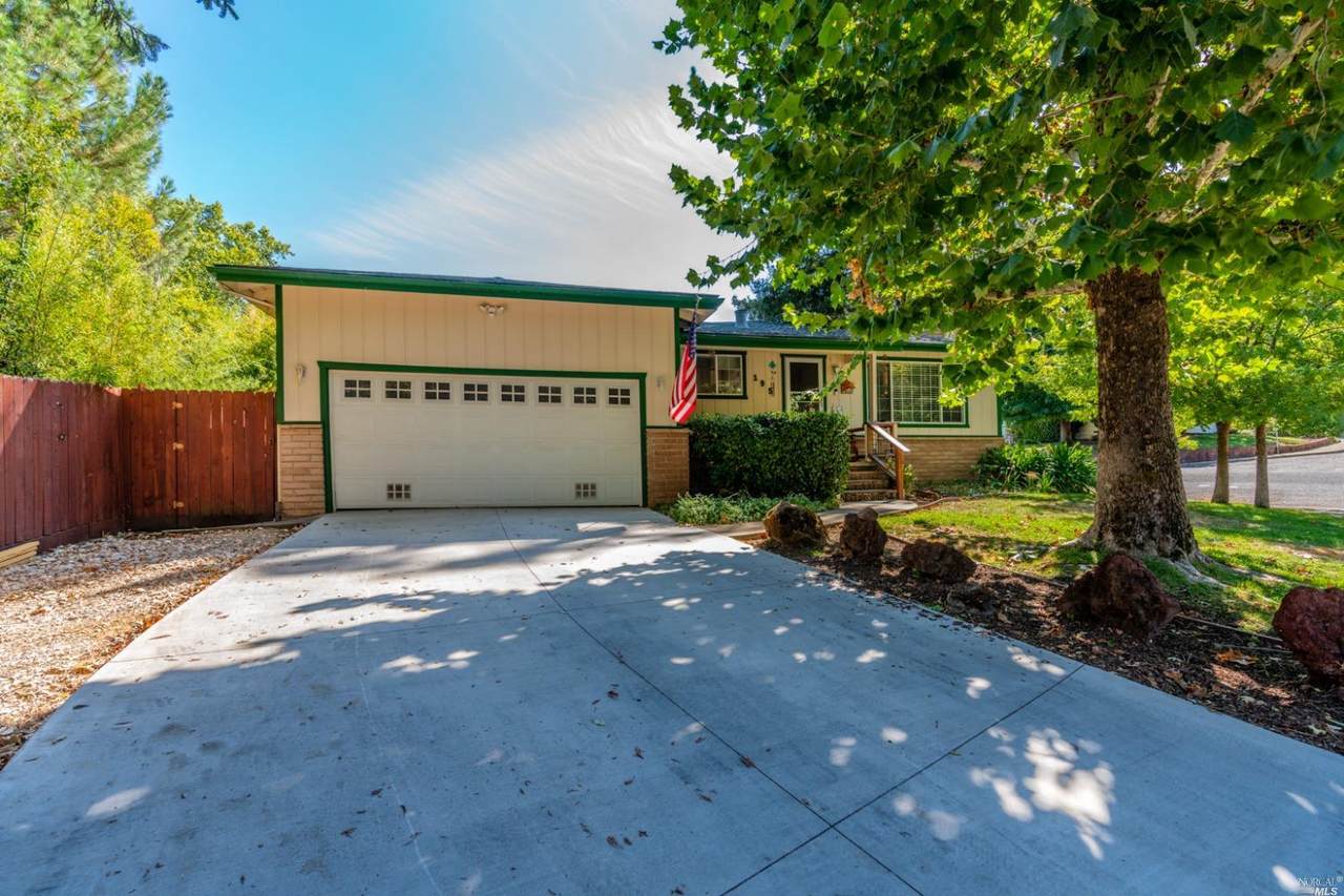 195 San Jacinta Drive - Photo 1
