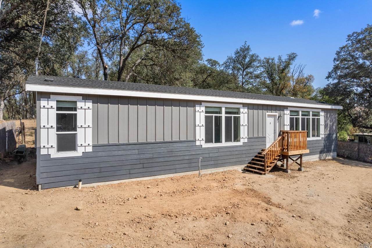 16844 Pebble Court - Photo 1