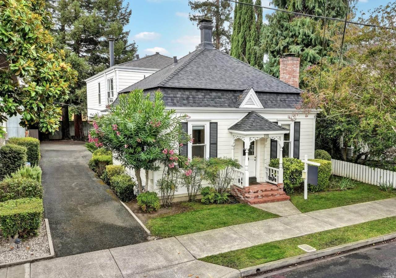 1335 Calistoga Avenue - Photo 1