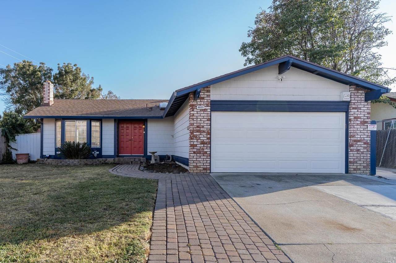 4825 Silver Creek Road - Photo 1
