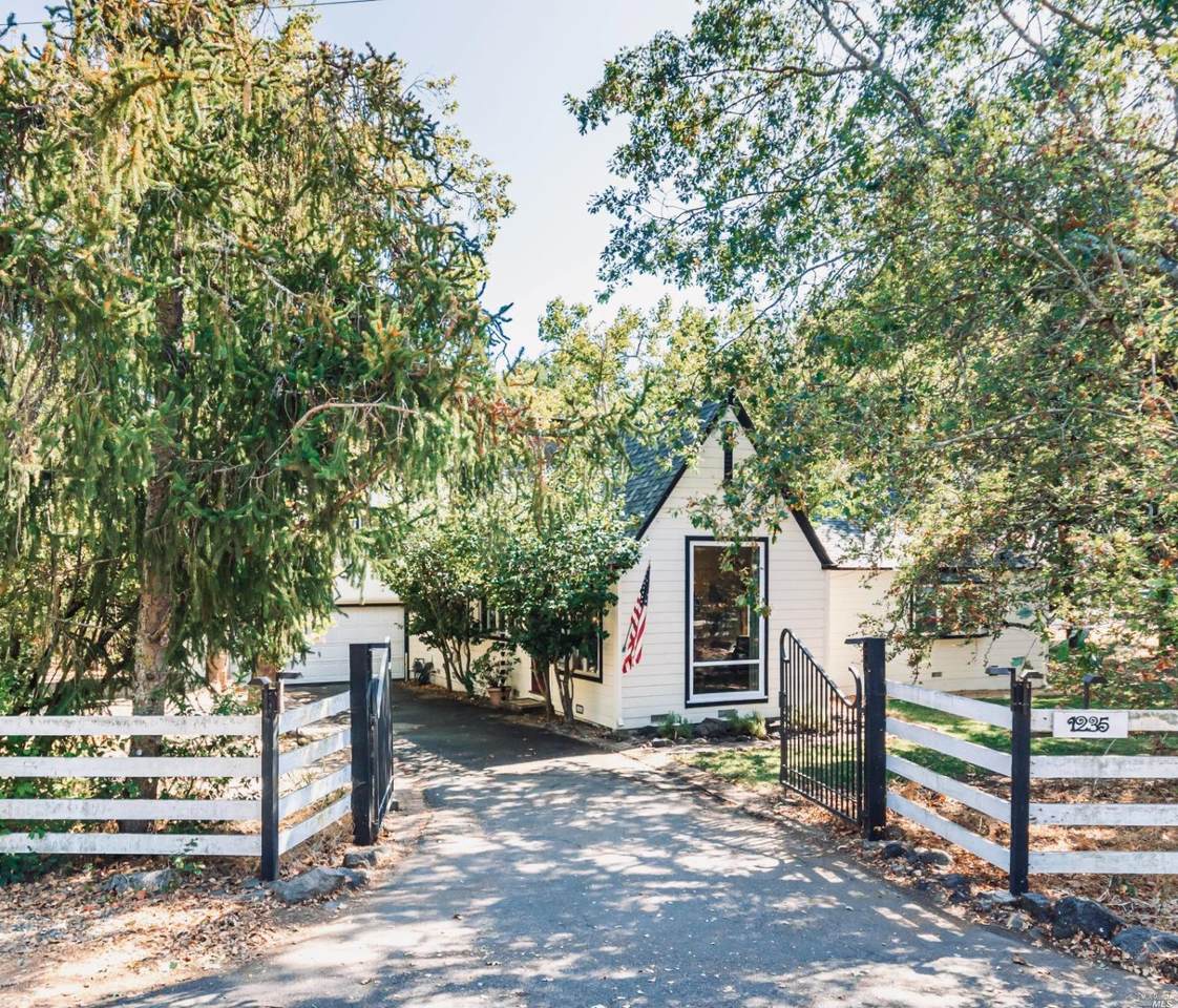 1235 3rd Avenue - Photo 1