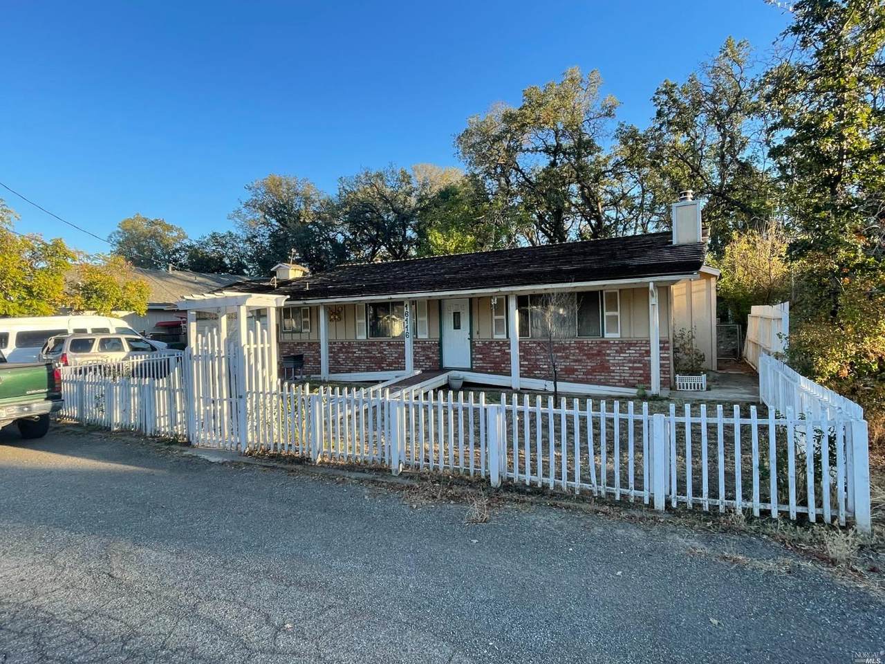 16116 Mistletoe Road - Photo 1