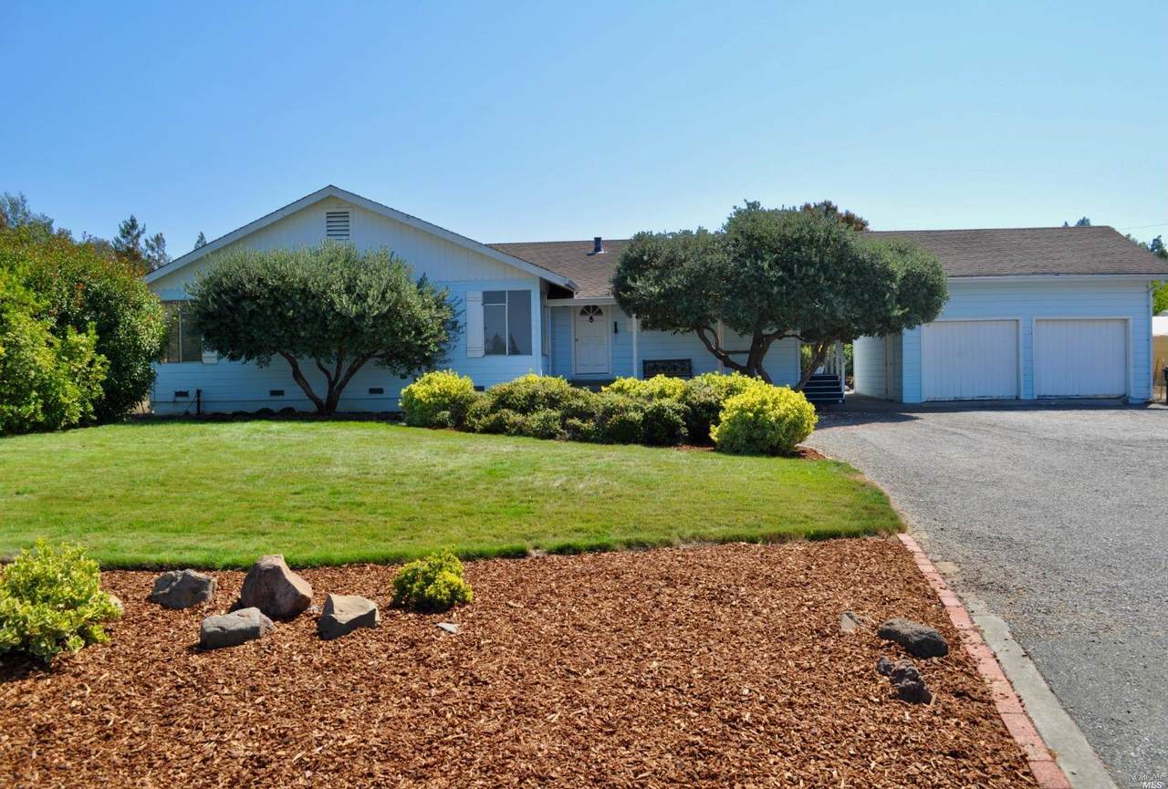 1680 Allan Way - Photo 1