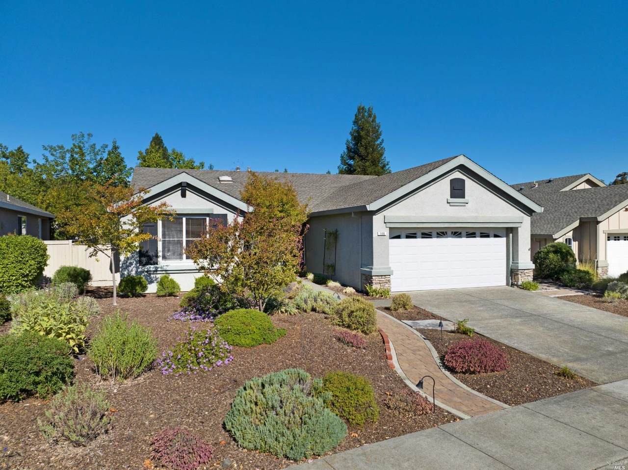 106 Plumeria Court - Photo 1