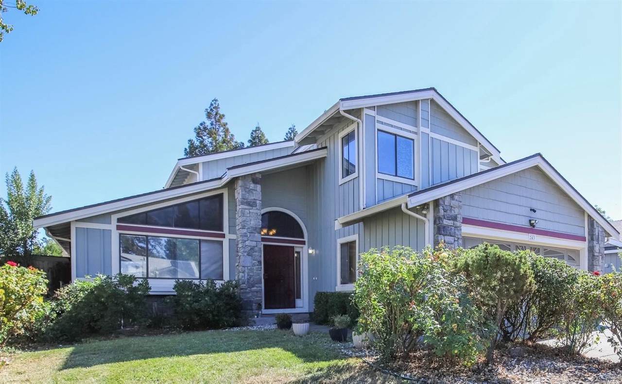 243 Loch Lomond Drive - Photo 1