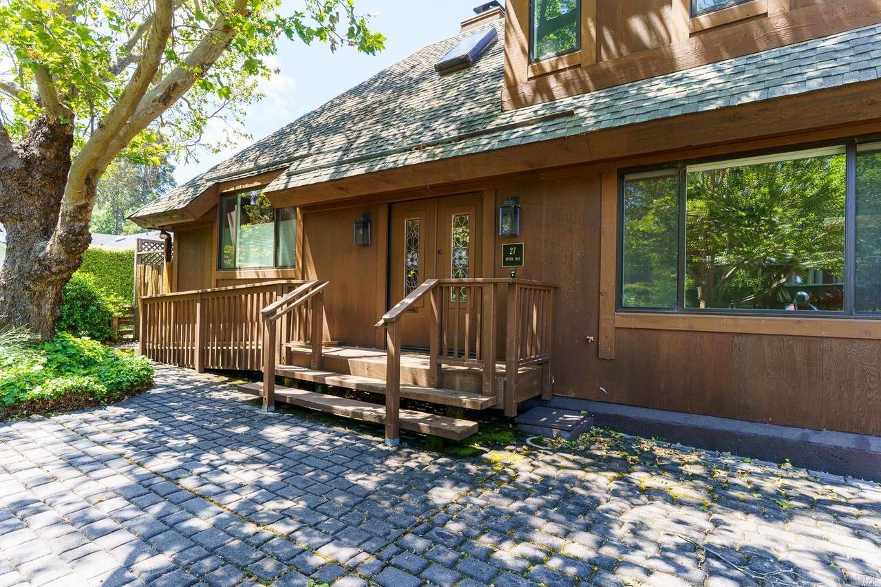 27 Niven Way - Photo 1