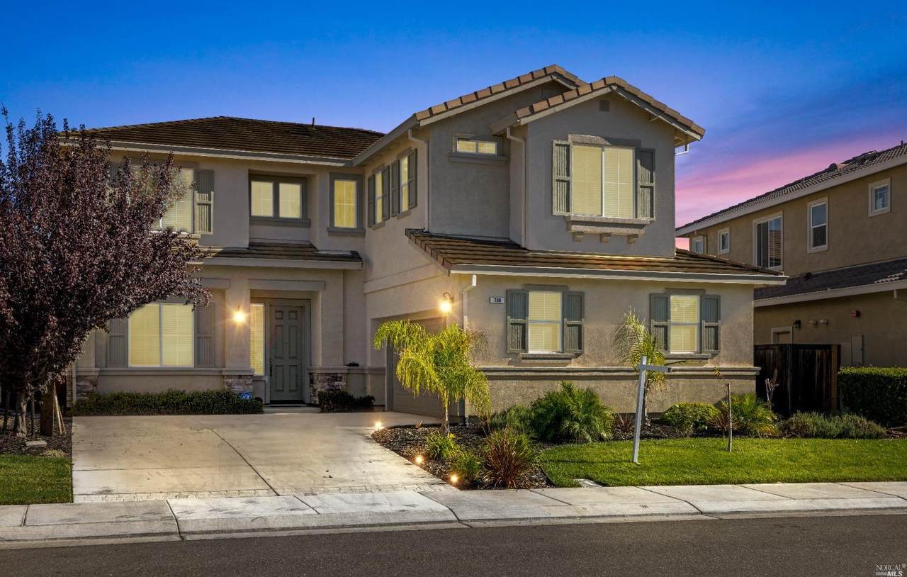 706 Kingdom Road - Photo 1
