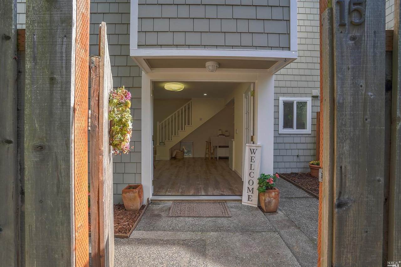 384 Pine Hill Road - Photo 1