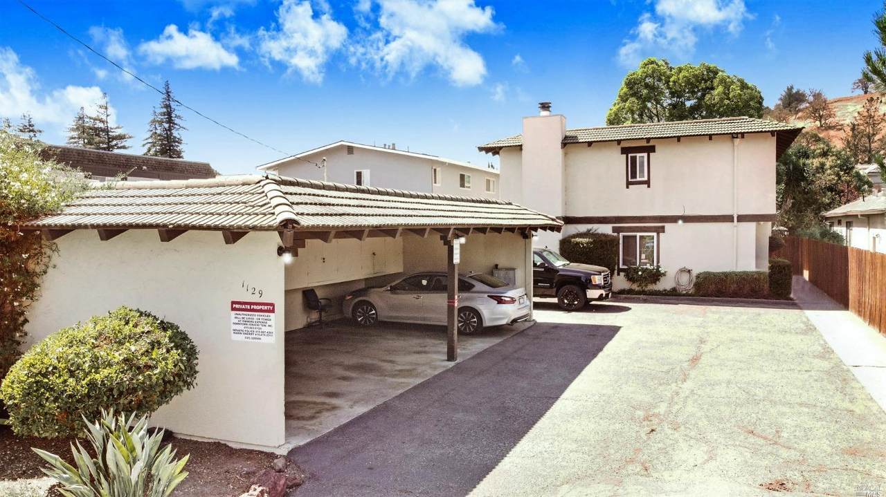1129 3rd Street - Photo 1