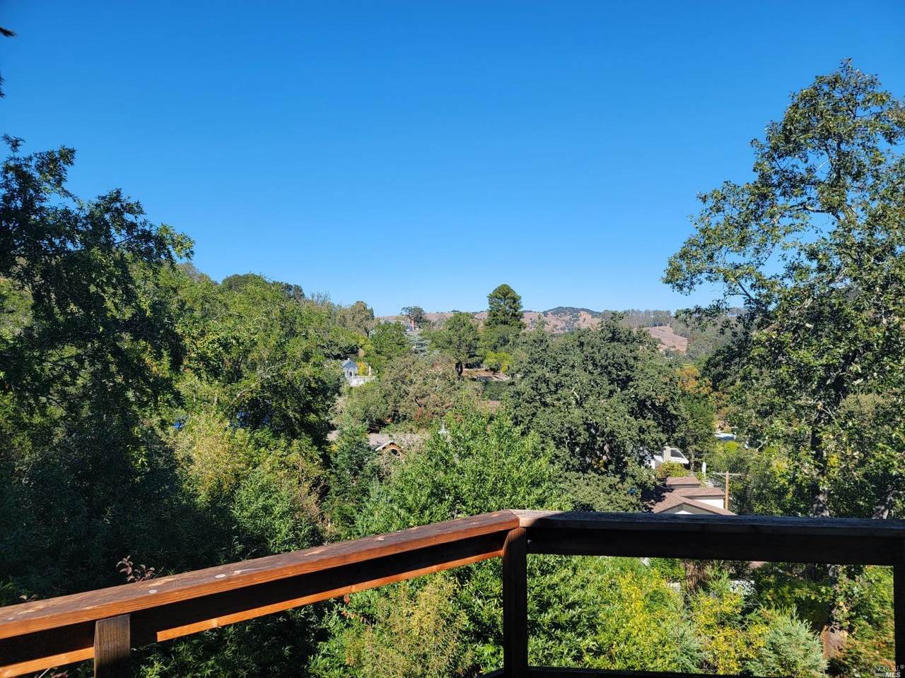 745 Redwood Road - Photo 1