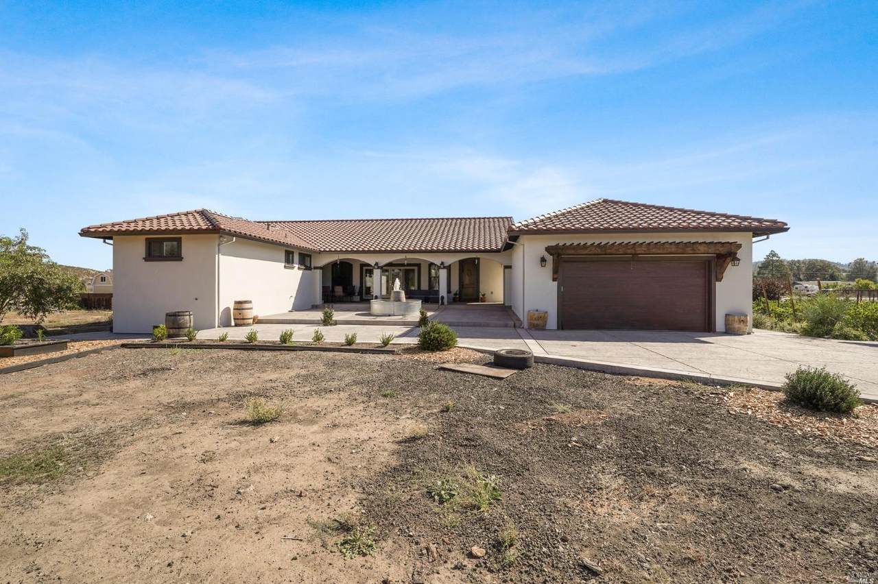 15350 Mustang Court - Photo 1