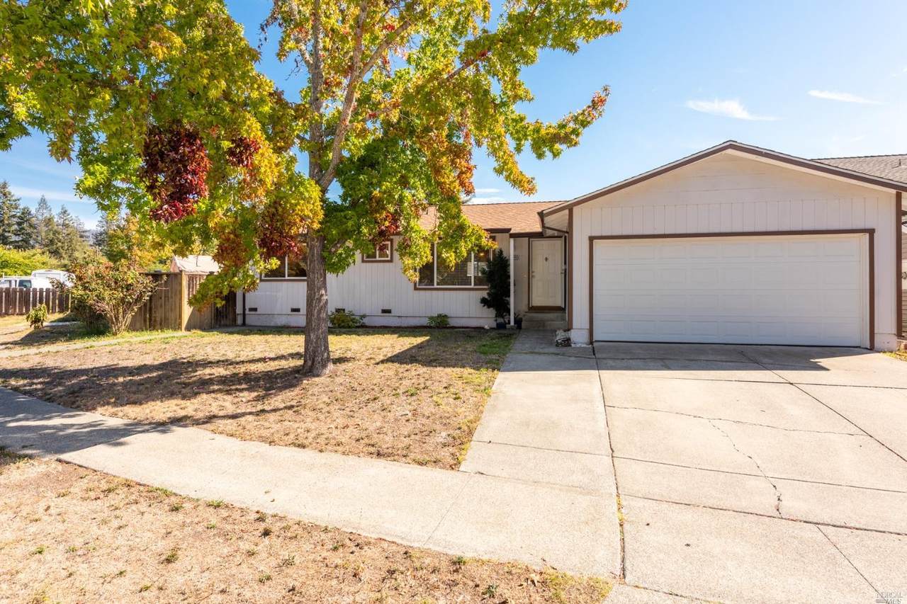 5036 Algiers Avenue - Photo 1