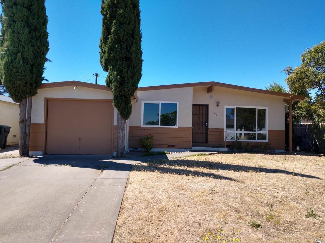 501 Tennessee Street - Photo 1