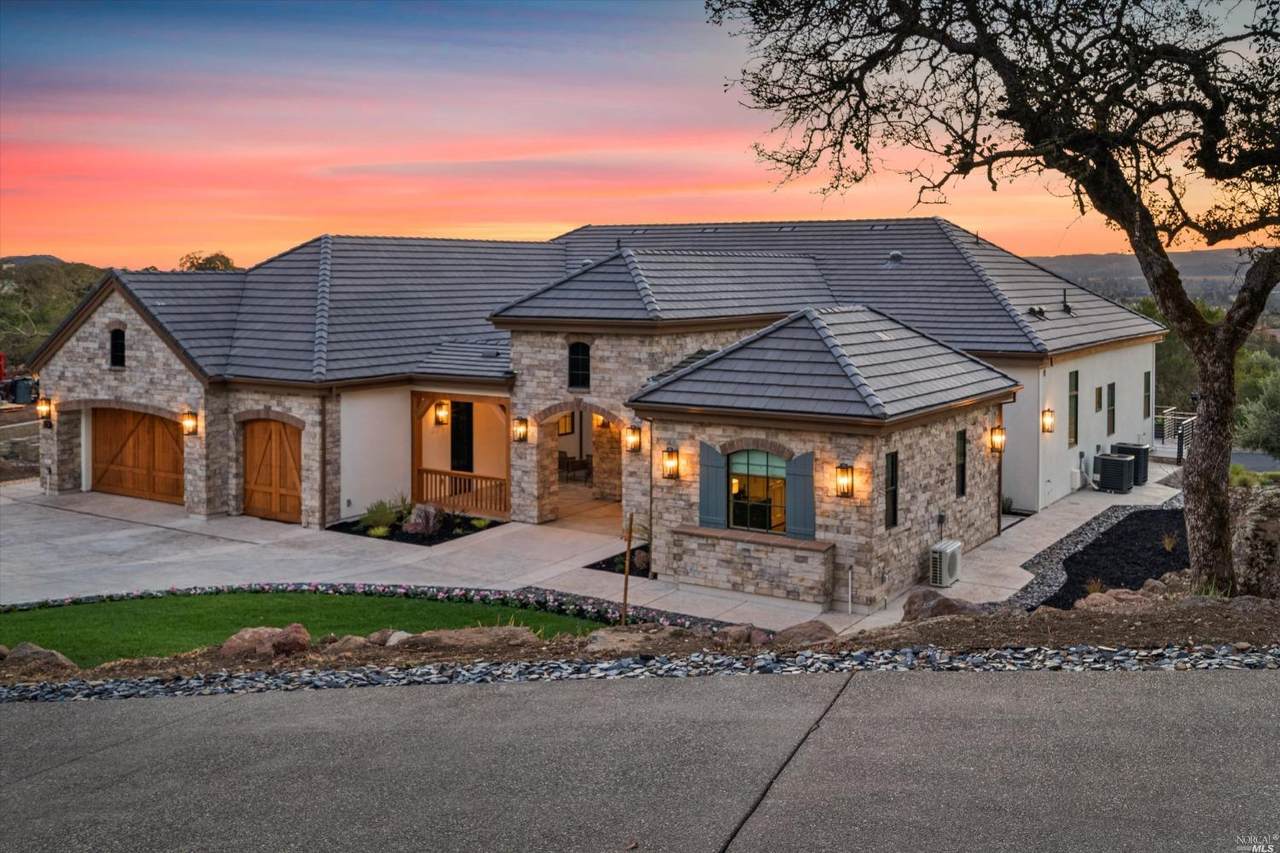 624 Chaparral Circle - Photo 1