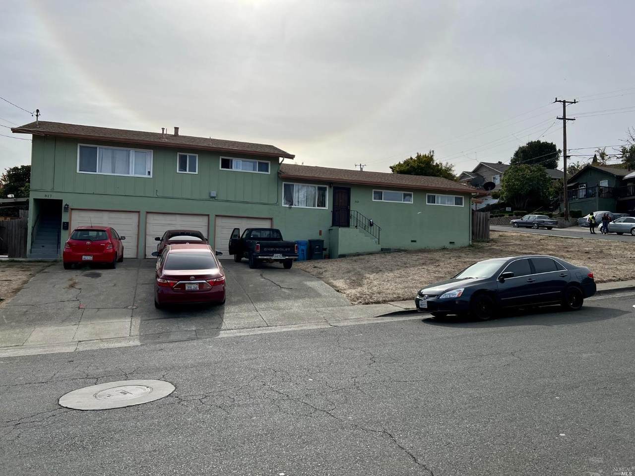 515 Winchester Street - Photo 1
