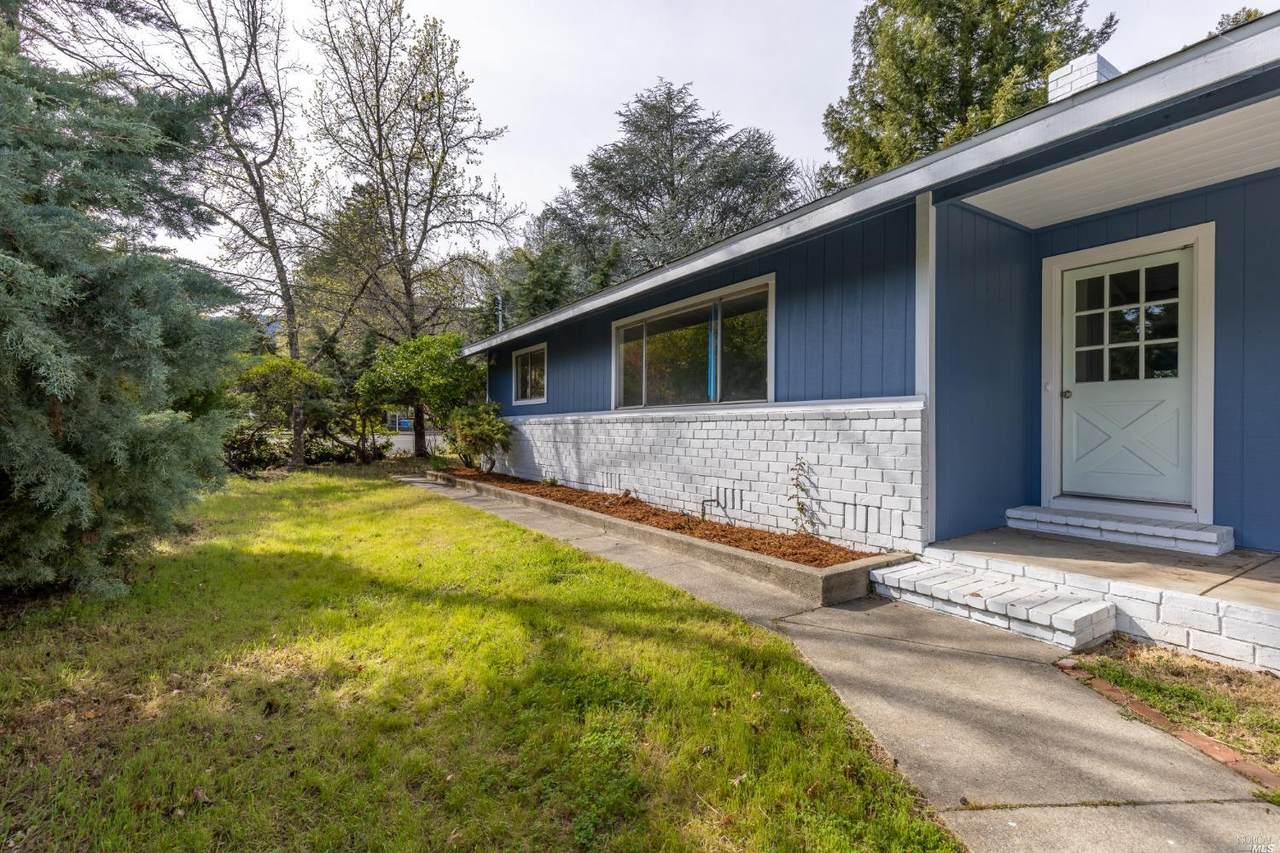 810 Walnut Avenue - Photo 1