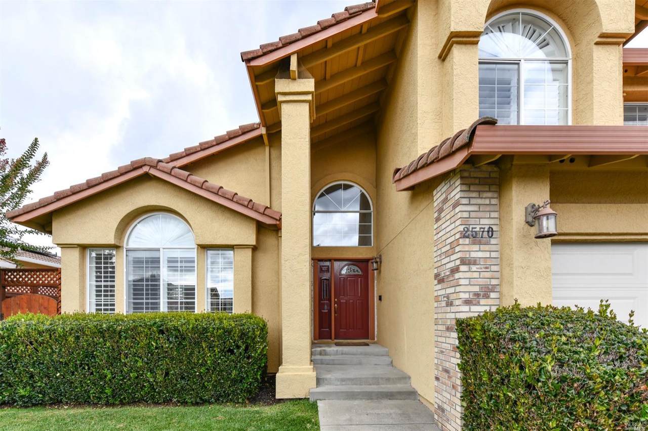 2570 Wine Country Avenue - Photo 1