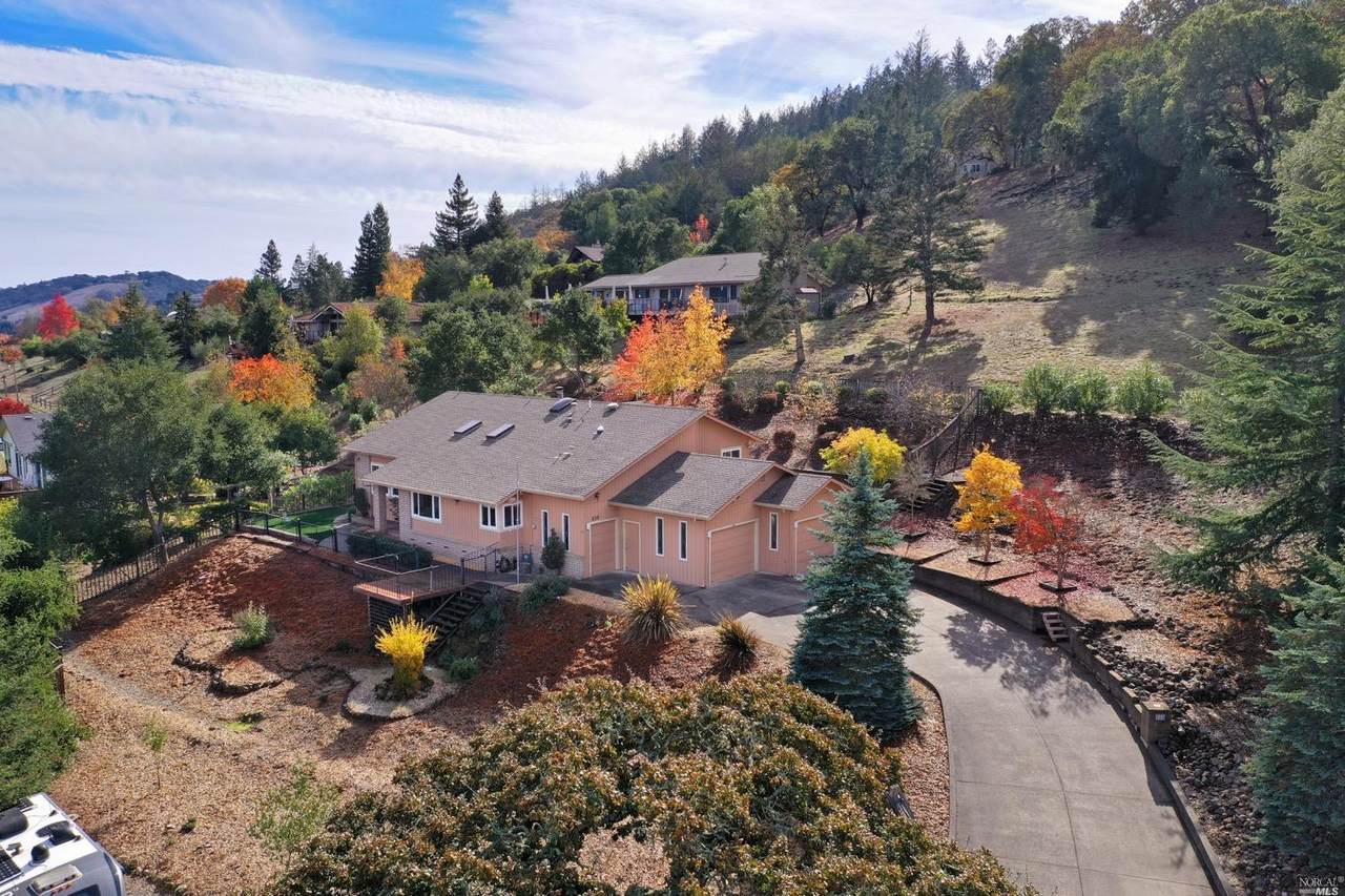 410 Oak Mesa Court - Photo 1