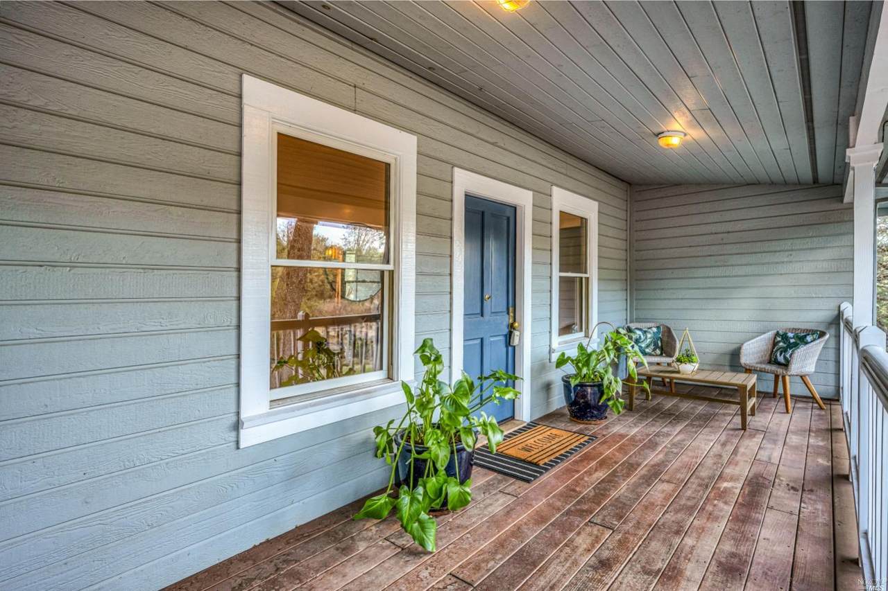16932 Spruce Grove Road - Photo 1