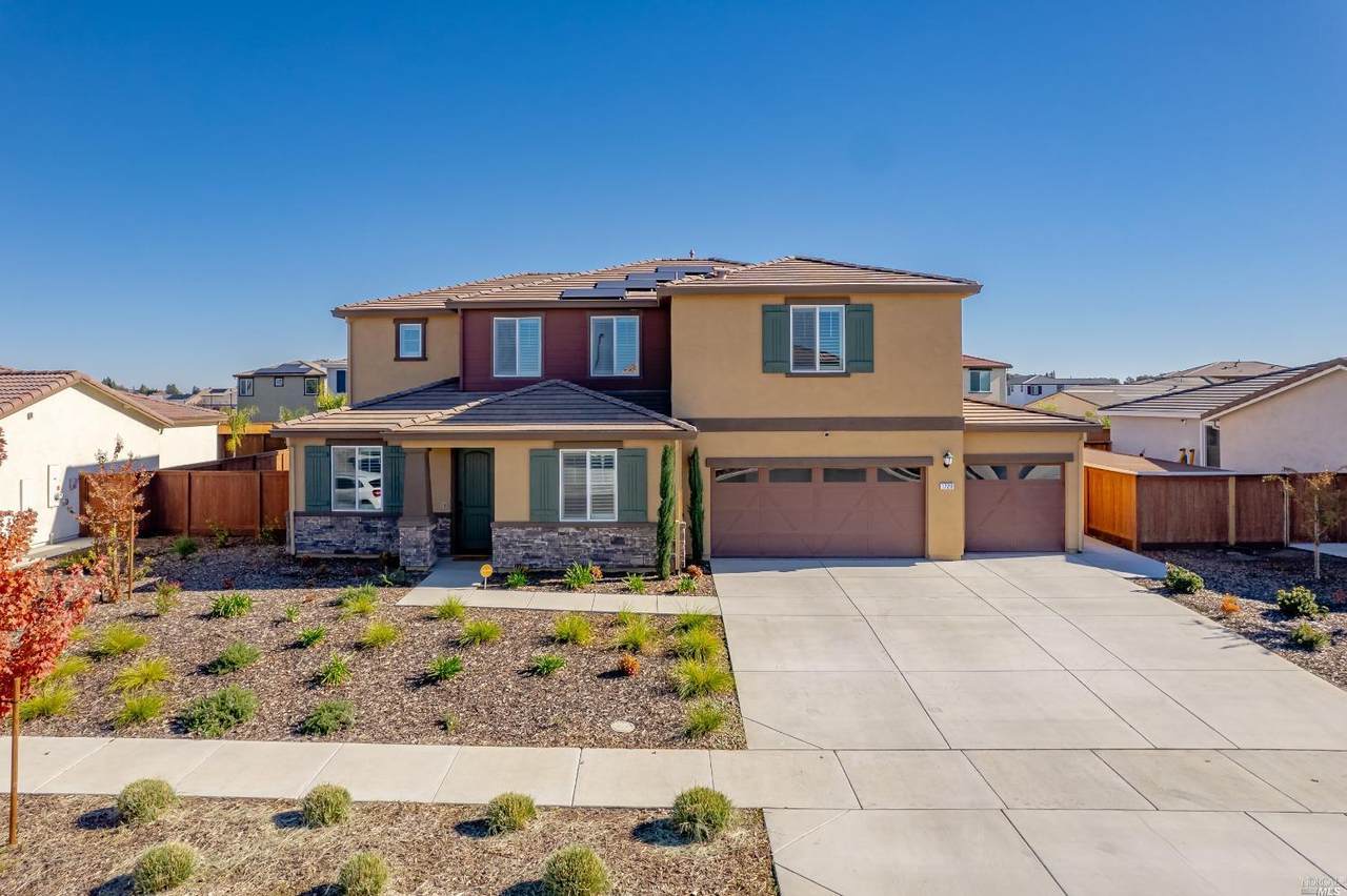 1720 Blossom Way - Photo 1