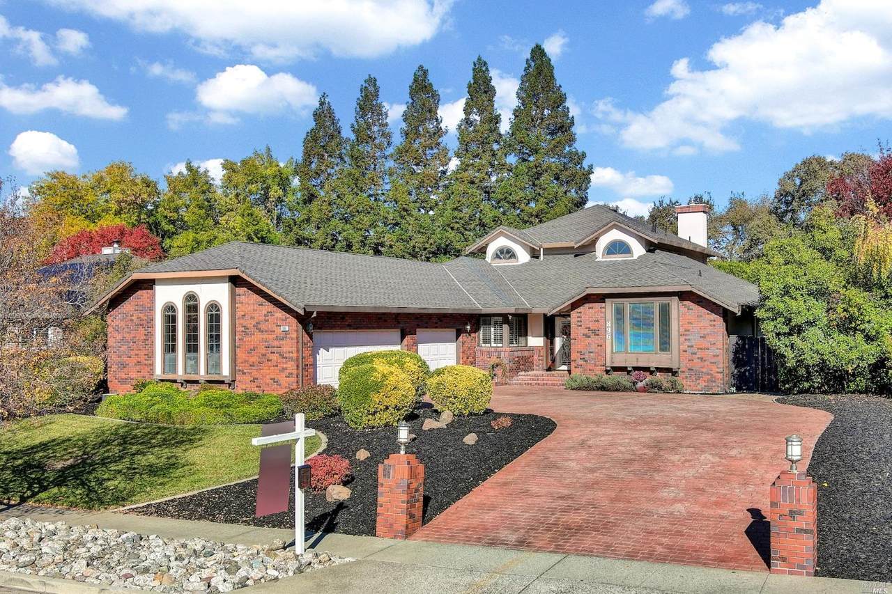 896 Granada Lane - Photo 1